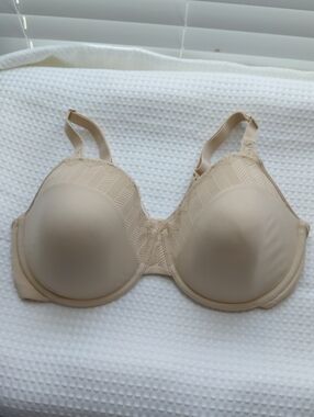 Bali Smooth Lace Nude Full-Coverage T-Shirt Bra Sz 42D